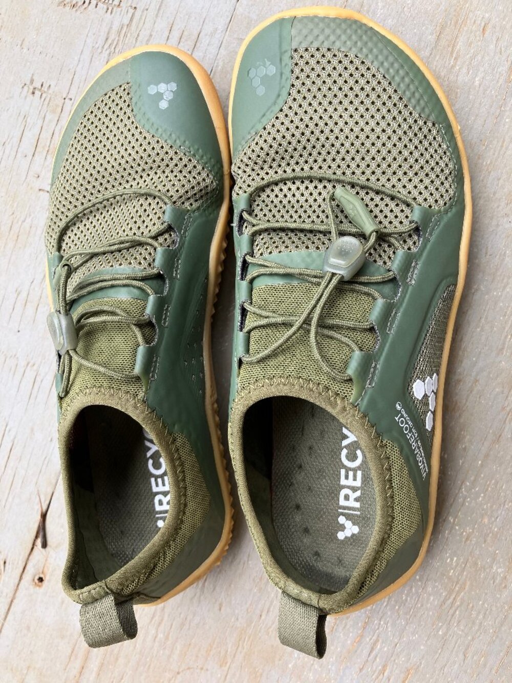 Vivobarefoot Primus Trail SG - size 39L (US women 8) - EUC “soft ground”